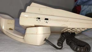 Beetel Landline Phone