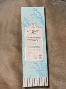 Dot &amp; Key barrier Repair Face Cream Ceramide &amp; Hyaluronic Acid