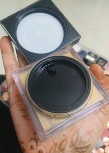 Huda Loose Powder