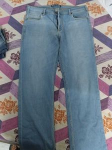 Light Wash Denim Jeans
