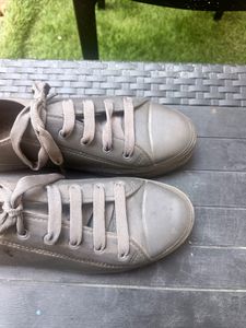Converse Type Grey Sneaker