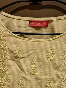 Elegant Embroidered Kurta