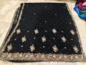 Aari Tari Work Expansive Black Saree 😍