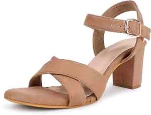 STYLISH HEELS 👠