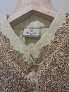 Men&#39;s Cream Sherwani Suit