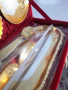 Gold Plated Dinnerware Set
