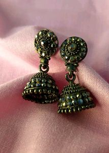 Elegant Antique Jhumka Earrings – Timeless Beauty