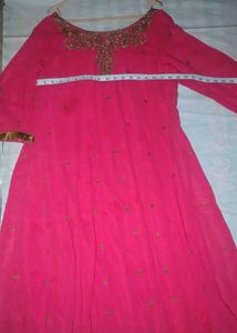 Elegant pink gaun silk
