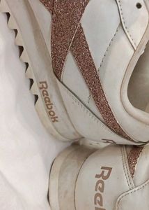 Reebok Sneakers