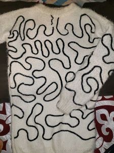 Patterned Pullover Sweater