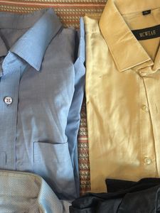 XL Men&#39;s Shirts Set