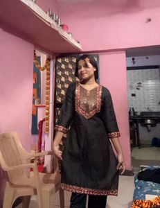 Elegant Black & Gold Embellished Kurti (Xs)
