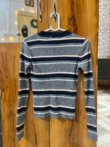 H&amp;M Ribbed Knit Top