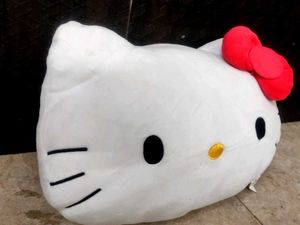 🎀Hello Kitty Plush Pillow 🎀