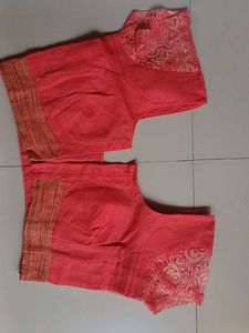 Women Saree N Blouse