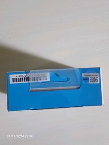 Anker Magnetic Wireless Powerbank 633. Blue color.