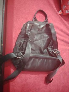 Black Bag Pack