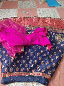 Lehenga Blouse Dupatta Negotiable Price