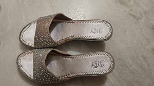 D&amp;Y Rhinestone Wedge Sandals