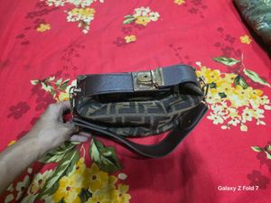 Fendi copy Handbag small and light weight