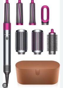 Dyson airwrap + 2 Extra Attachments