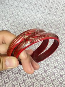 Red &amp; Gold Bangle Set