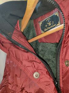 Maroon Padded Jacket upto XL XXL no flaws
