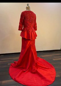 Elegant Red Trail Gown 💅🏻💄💋👠❤