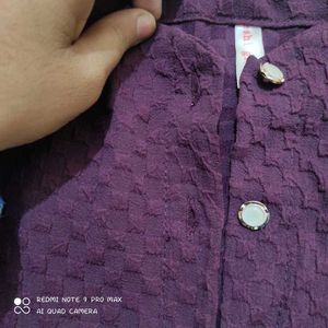 Vine Color Burgundy Puff Sleeve Top