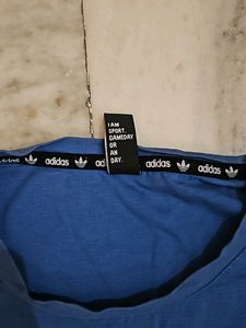 Adidas Tshirt
