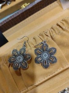 10 Pair Of Oxidised Flower Danglers