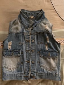 Back Printed Sleeveless Denim Jacket