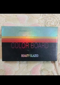 Beauty Glazed color board eyeshadow palette