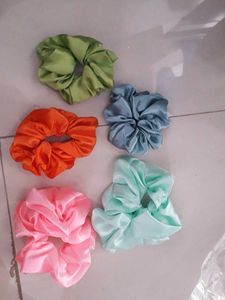 Colorful Scrunchie Set