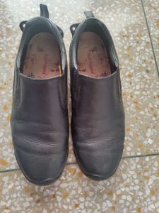 Hush Puppies Men Leather Shoes