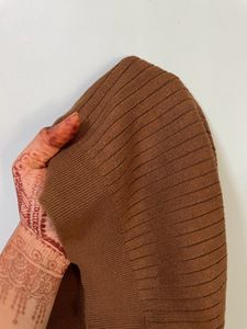 Brown Ribbed Top🤎