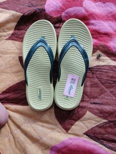 Oofos Ooriginal Sandal Size 5 Women&#39;s