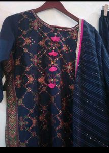 premium quality self thread work Kurta Set