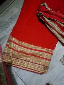 4 Sarees