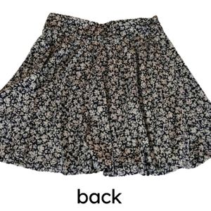 Hollister Velour Floral Skirt in Navy Blue &amp; Cream