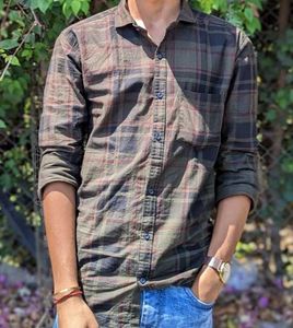 Stylish TopLook Checkered Shirt