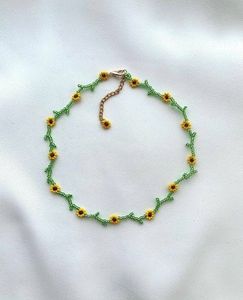 Daisy Beaded Jewelry Set