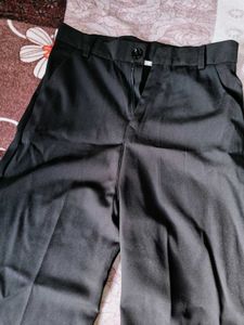 Classic Black Wide-Leg Trousers