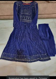 wedding wear Elegant Embroidered Kurta Set