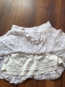 Cute pure white Two-Piece Set