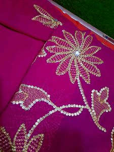 Ornate Magenta Saree Intricate Santara Pattern