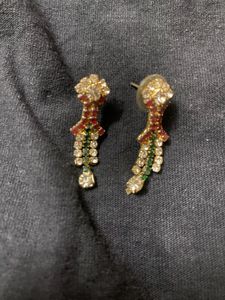 4 Pairs Earrings