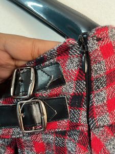 Mini Skirt ( MAX BRAND )