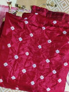 Pink Bandhani Dupatta w Golden Gota Patti &amp; Tassel