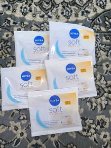 Nivea Soft Daily Uv